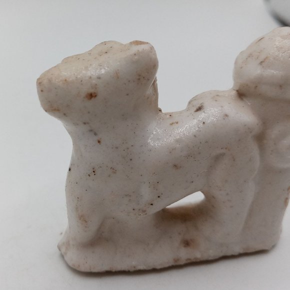 Vintage Dog Figurine At Hydrant Figure Ceramic Collectible - Picture 4 of 9